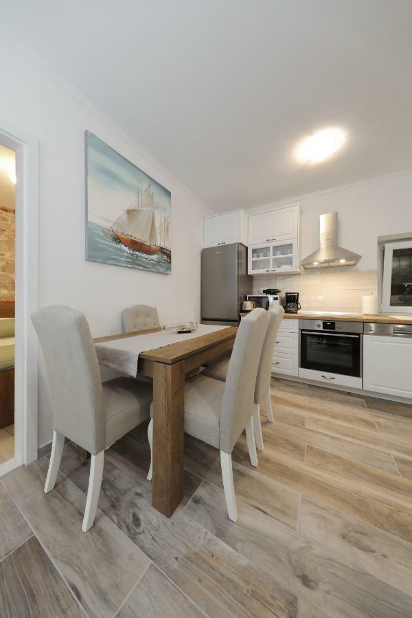 Pave Apartment ซาดาร์ ภายนอก รูปภาพ